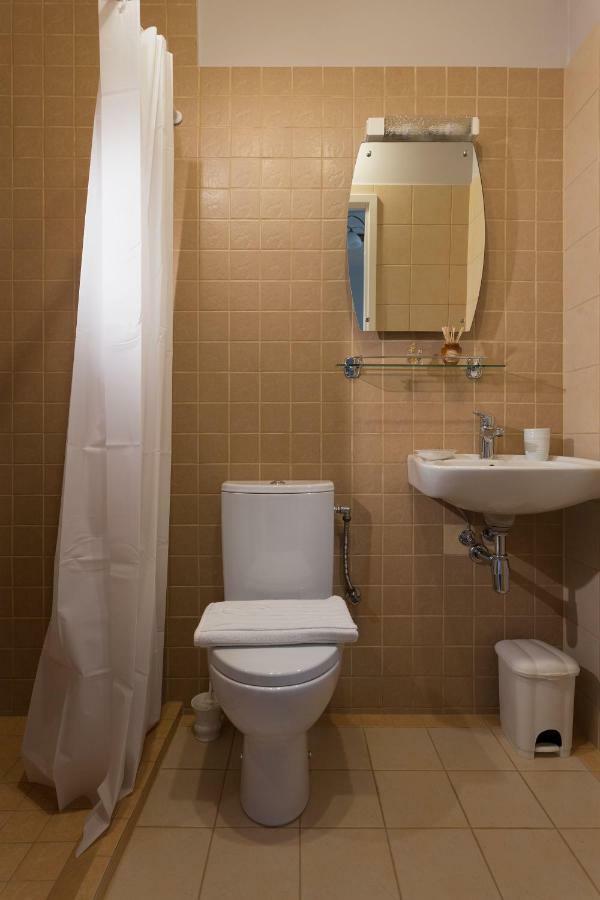 Divas Istabas Apartment Saldus Exterior foto